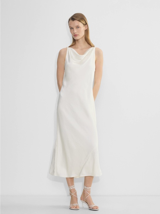 Aritzia Dresses & Skirts - Aritzia Goddess Dress